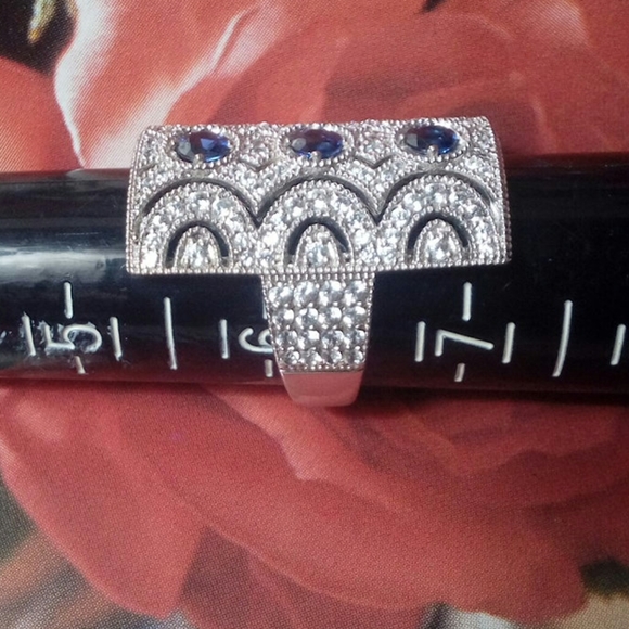 925, 2.48ctw Genuine Blue Sapphire & White Topaz Ring. FIRM. - Picture 7 of 17